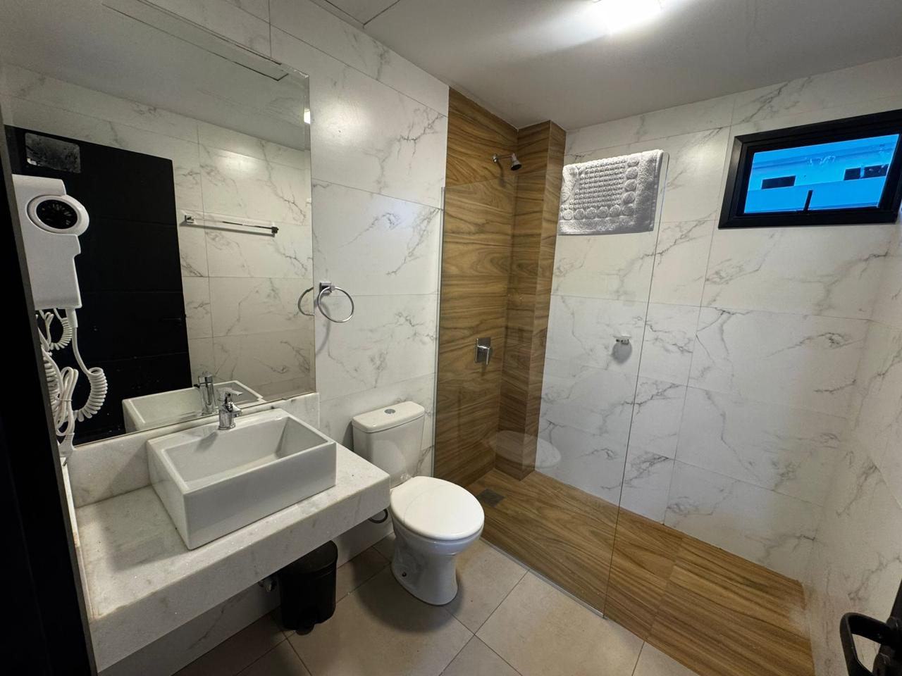 Banheiro privativo IL DIVO BRASIL SUITES