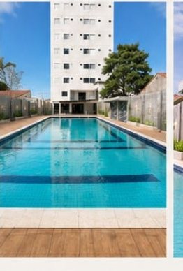 Vista da piscina e edifício